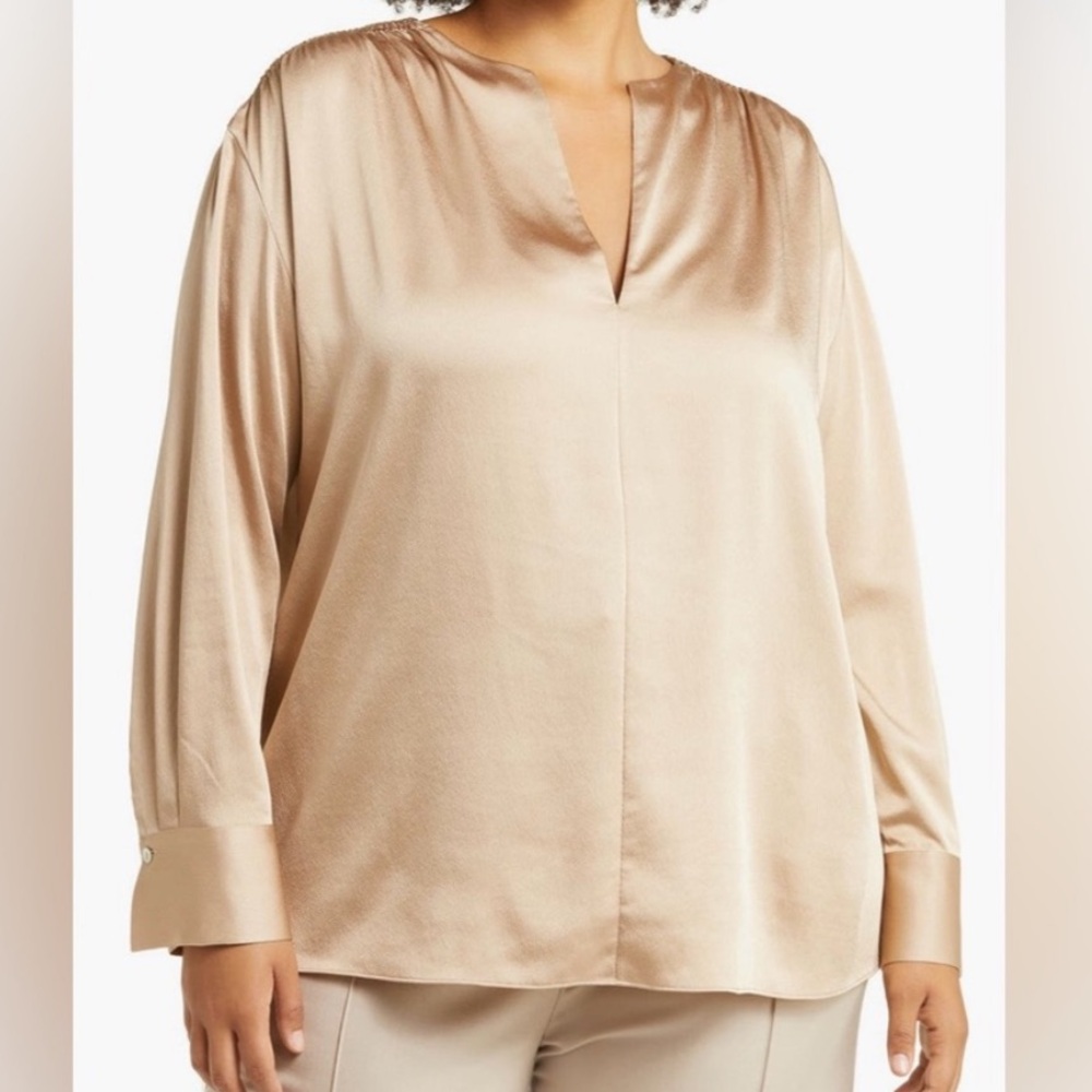 🟤NWT VINCE Smocked Shoulder Long Sleeve Satin Blouse in Pale Nut 2X